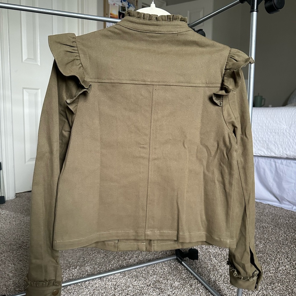 Lulu’s Olive Ruffle Trim Utility Jacket - Picture 6 of 6